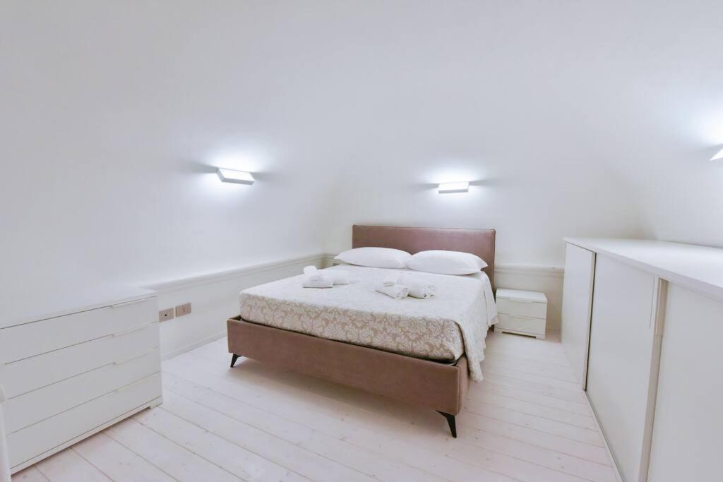 Appartement Loft 21 - Lussuoso Ed Elegante A Due Passi Dal Mare à Finale Ligure Extérieur photo